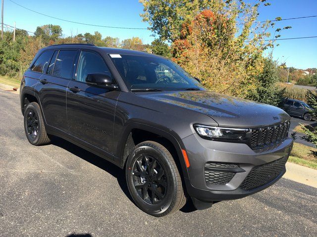 2025 Jeep Grand Cherokee Altitude X 4WD