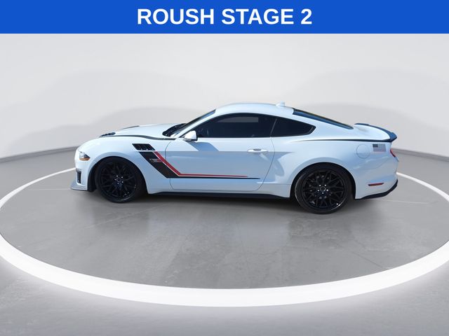 Used 2022 Oxford White Ford GT Premium image 5