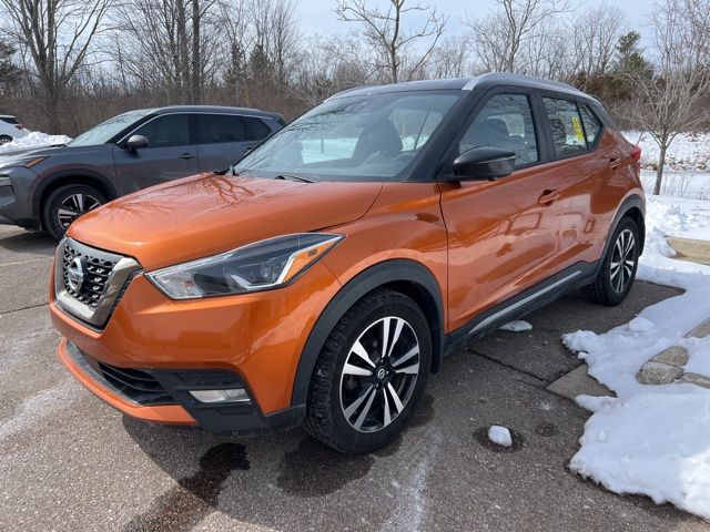 2020 Nissan Kicks SR FWD