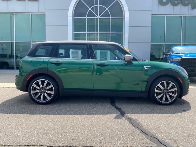 2023 MINI Cooper S Clubman - British Racing Green exterior view 4