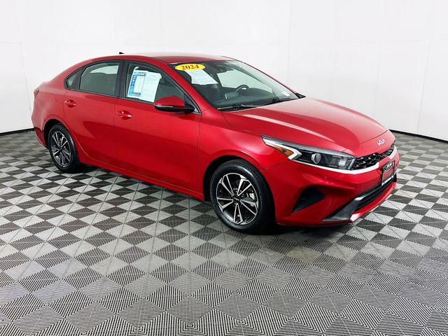 2024 Kia Forte LXS FWD