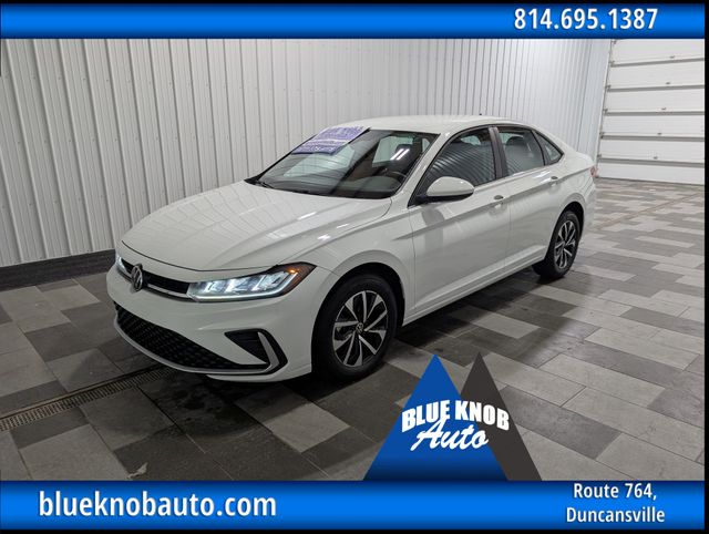 White 2025 Volkswagen Jetta Sedan Front-Wheel Drive 8-Speed Automatic