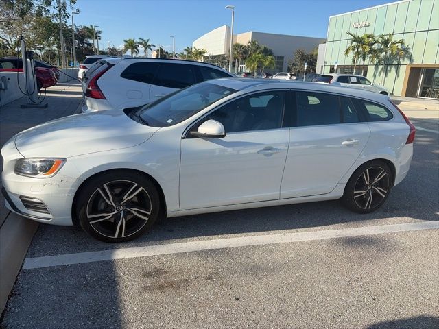 Crystal White Pearl 2018 Volvo V60 T6 R-Design AWD Wagon All-Wheel Drive Automatic