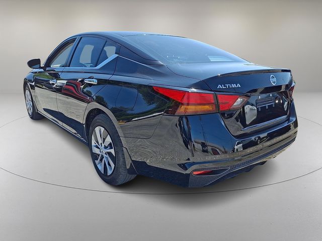 Used 2022 Nissan Altima Sedan