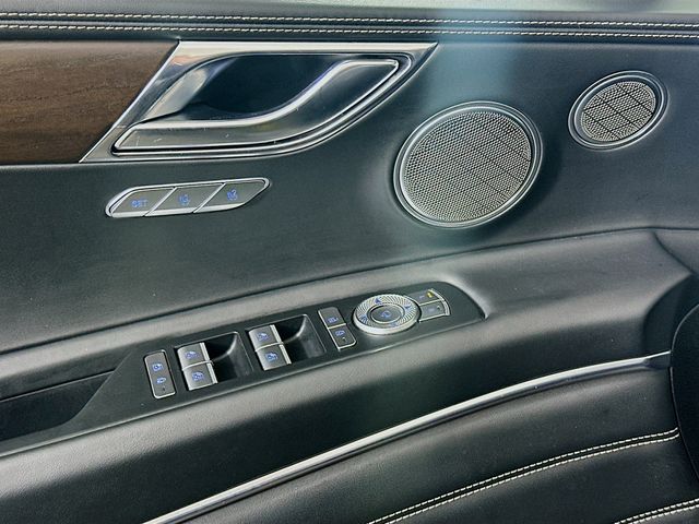 Thumbnail: 2023 Genesis GV80 - 18