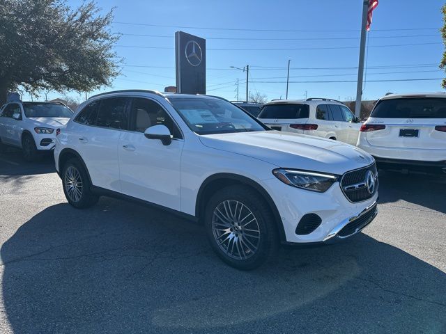 2026 Mercedes-Benz GLC GLC 300 - 8