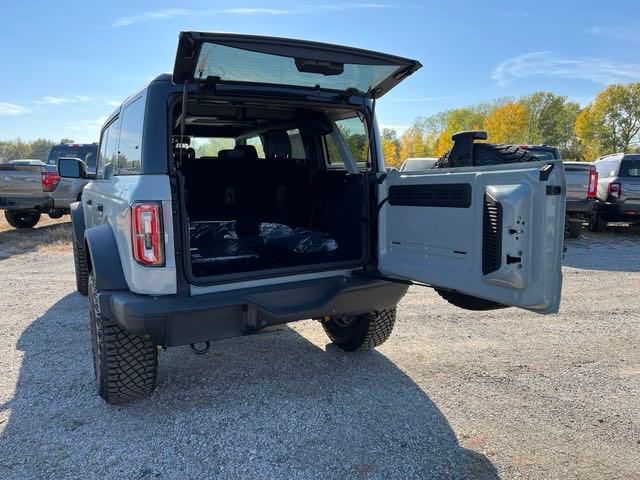 2024 Ford Bronco Badlands 10