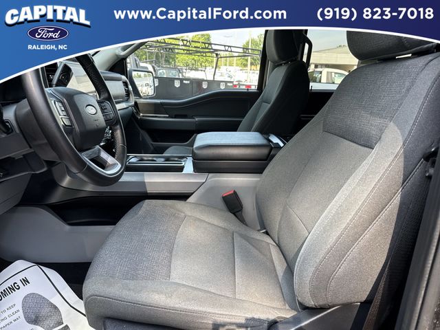 Used 2024 Black Ford XLT image 19
