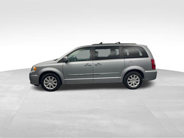 2014 Billet Silver Metallic Clearcoat Chrysler Town & Country Touring FWD Van
