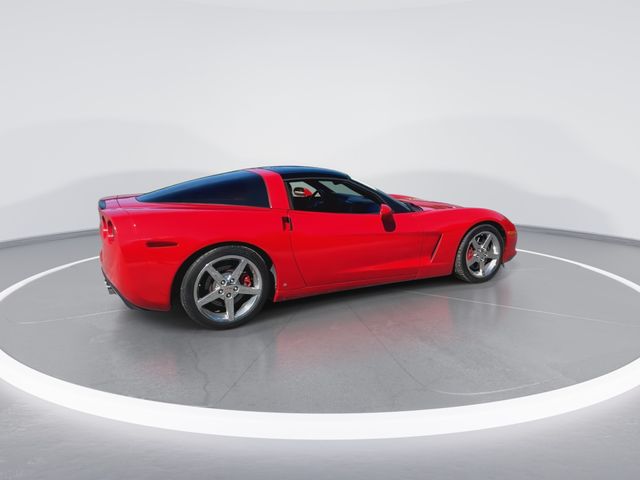 Used 2007 Red Chevrolet Base image 12