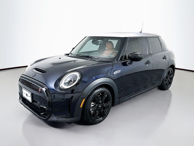 Thumbnail: 2024 MINI Cooper - 1