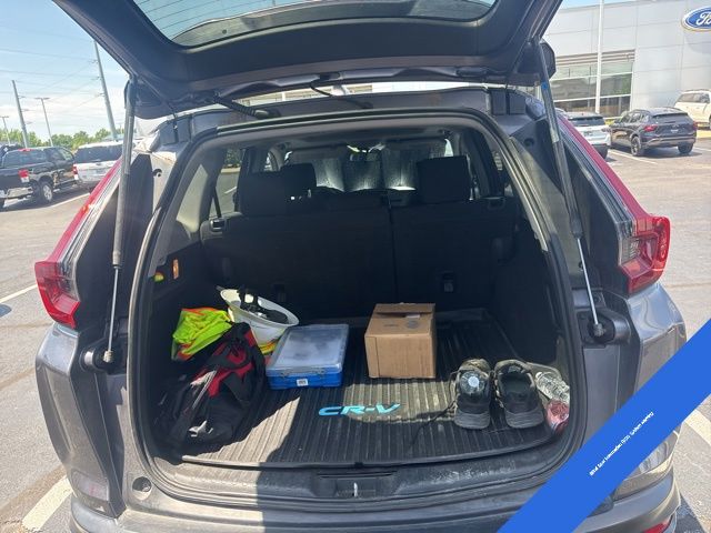 View vehicle photo 7