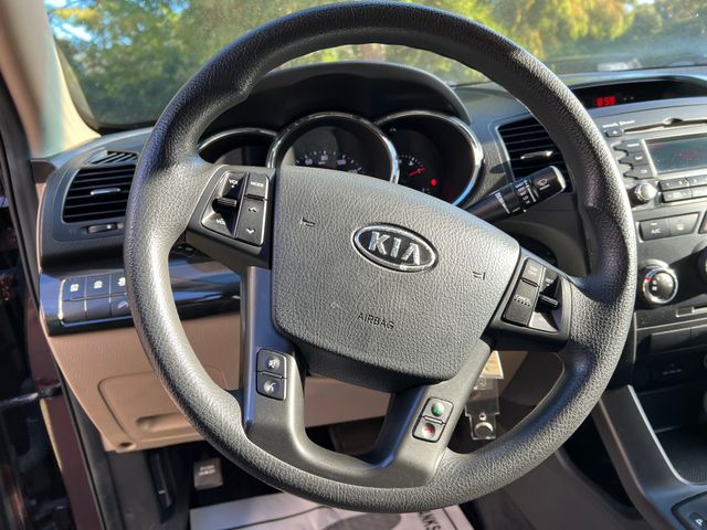 2012 Kia Sorento LX 24