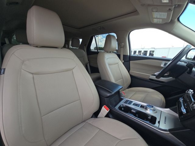 2023 Ford Explorer Limited:B02486
