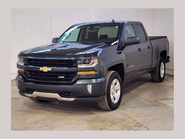 Gray (Graphite Metallic) 2018 Chevrolet Silverado 1500 LT Double Cab 4WD Pickup Truck Four-Wheel Drive 6-Speed Automatic Overdrive