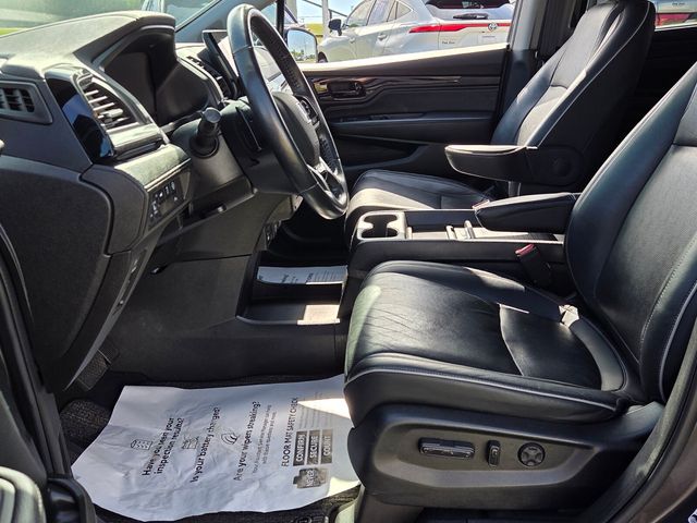Used 2023 Honda Odyssey Van