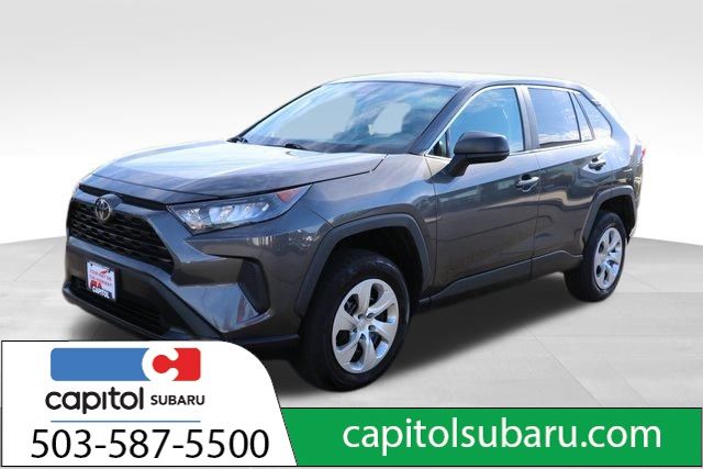 2022 Toyota RAV4 LE 22