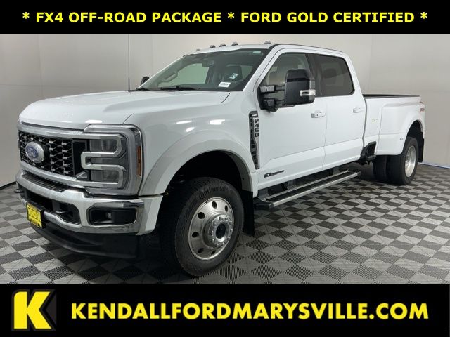 2025 Ford F-450 Super Duty Lariat Crew Cab LB DRW 4WD