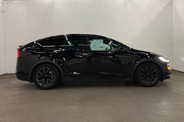 2023 Tesla Model X Standard Range
