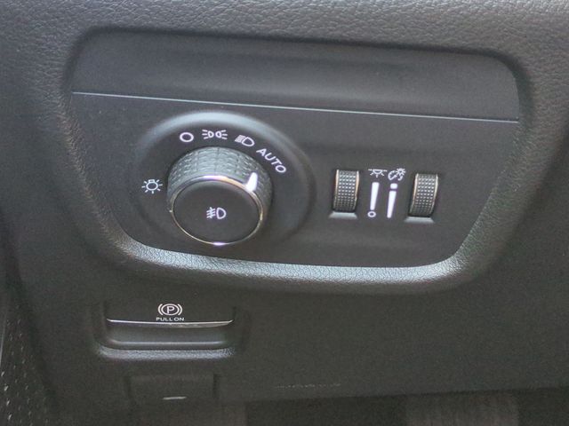 Used 2025 Red Jeep Summit image 19