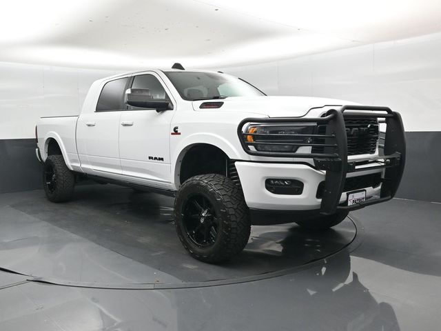 Bright White Clearcoat 2022 RAM 2500 Limited Mega Cab 4WD Pickup Truck Four-Wheel Drive 6-Speed Automatic