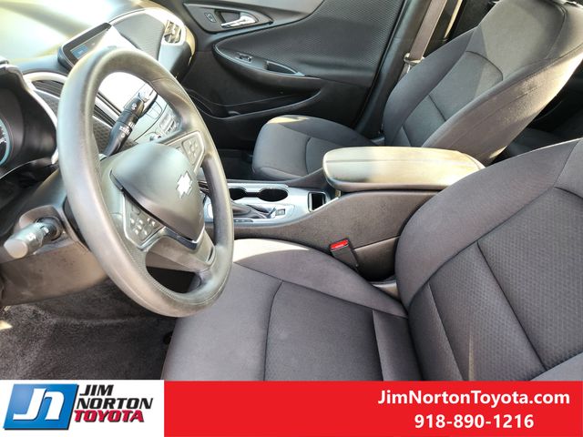 Used 2025 Chevrolet Malibu Sedan