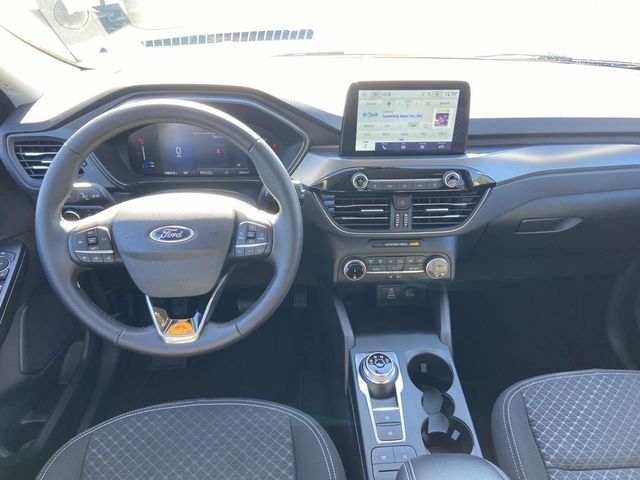 2024 Ford Escape Active 16