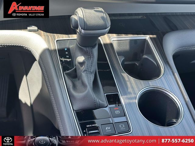Used 2023 Toyota Sienna Van
