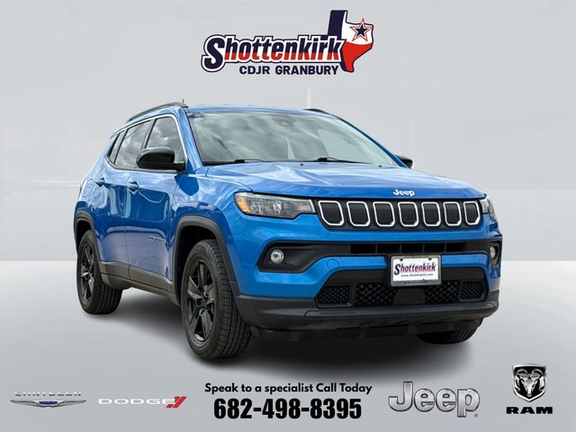 2022 Jeep Compass Latitude FWD