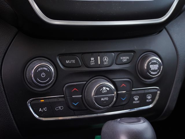 Used 2019 Jeep Cherokee SUV