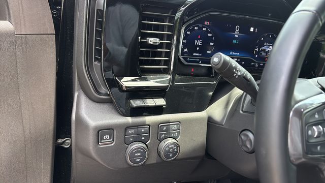 Used 2025 Black Chevrolet ZR2 image 22