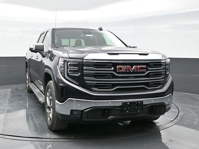 2025 GMC Sierra 1500 SLT 2