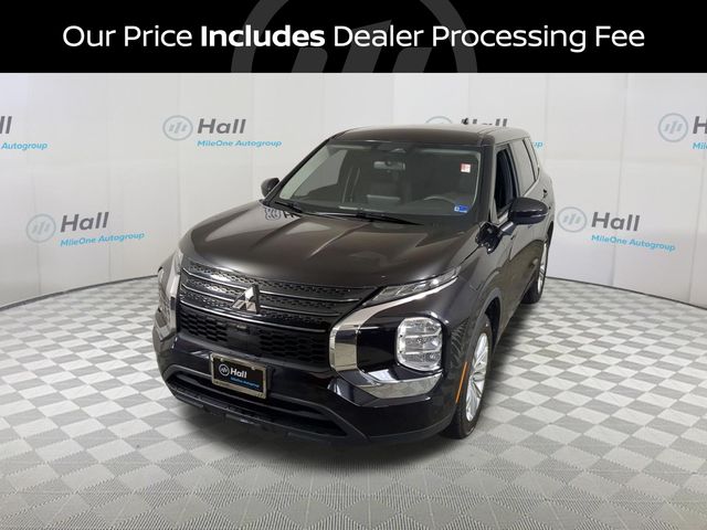 Black 2024 Mitsubishi Outlander SUV / Crossover Front-Wheel Drive Continuously Variable Transmission