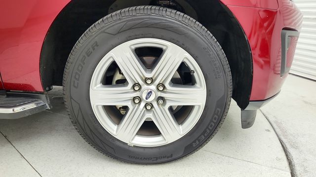2019 Ford Expedition XLT Red at Autostrade