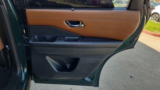 2022 Nissan Pathfinder