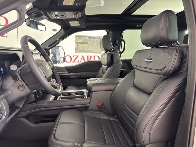 2025 Avalanche Ford Super Duty F-250 SRW Platinum 4X4 Truck