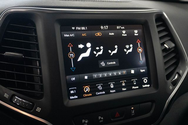 Used 2023 Jeep Cherokee SUV
