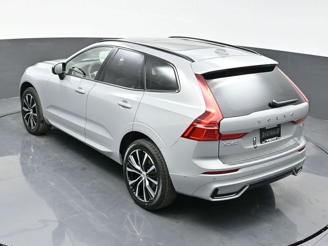 2025 Volvo XC60  photo