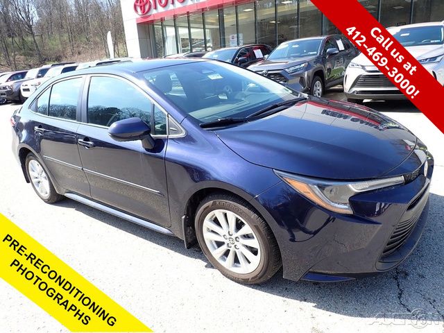 Blueprint 2025 Toyota Corolla LE FWD Sedan Front-Wheel Drive Continuously Variable Transmission