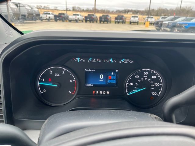 View vehicle photo 6