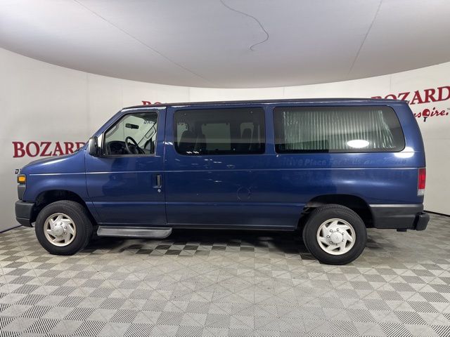 2008 Dark Blue Pearl Ford E-150 XLT RWD