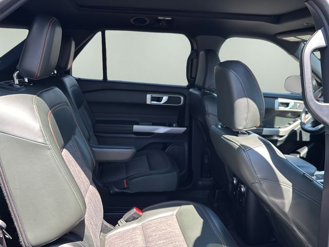Used 2022 Ford Explorer SUV