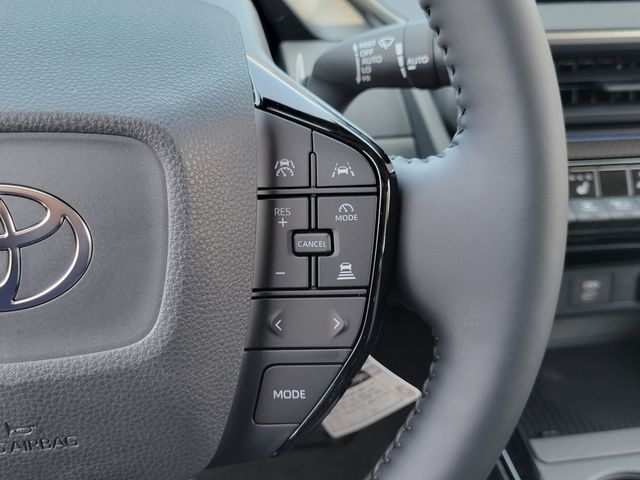 2026 Toyota Prius XLE - Photo 7