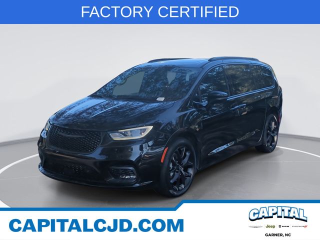  2025 Chrysler Pacifica Limited FWD   