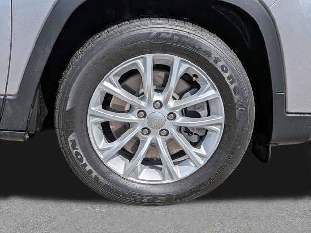 2020 Jeep Cherokee Latitude - 9