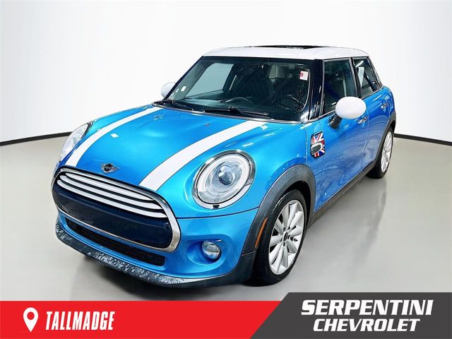 2015 MINI Cooper 4-Door Hatchback FWD