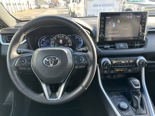 2022 Toyota RAV4 Hybrid XSE 7