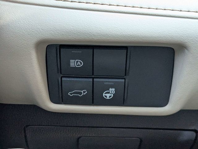Used 2020 Toyota Highlander SUV