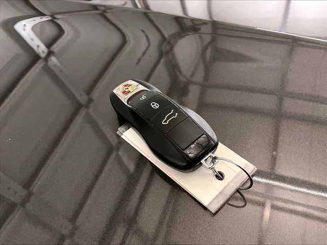 2018 Porsche Macan Base Gray at Bob Ruth Ford