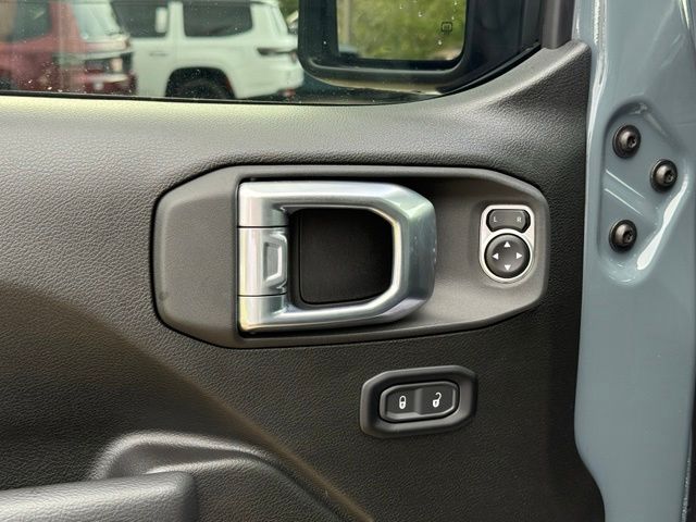Used 2025 Jeep Gladiator Truck
